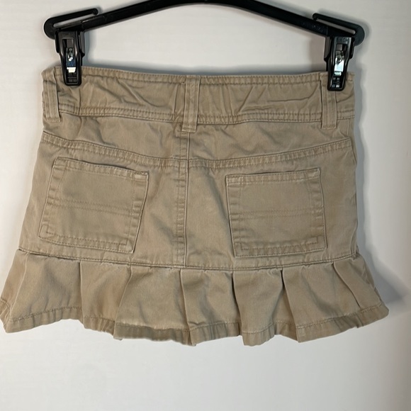 Old Navy youth sz 7 tan ruffled skort - Picture 2 of 12